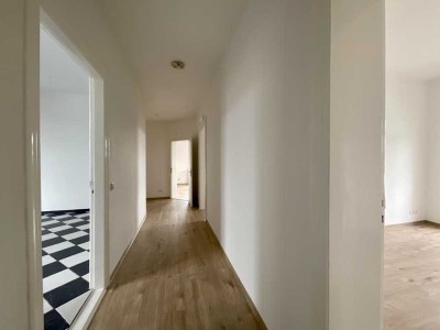 Tolle 5-Zimmer-Wohnung in Bremerhaven! Zu sofort!