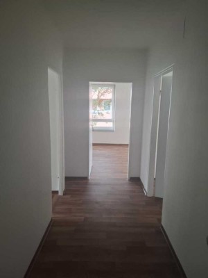 Gut geschnittene 3-Zimmer-Wohnung mit Balkon