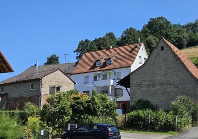Geräumiges Anwesen mit Nebengebäude und Scheune im Spessart /Mespelbrunn OHNE MAKLER