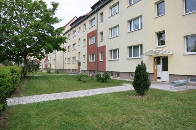 3-Raum-Erdgeschoss-Wohnung in Böhlitz-Ehrenberg