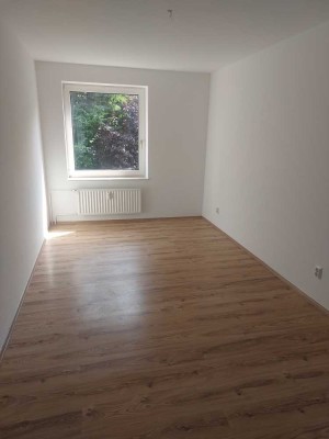 Schön helle 2-Zi.-Whg. (ca. 58,20 m²) mit Balkon nahe der Ratzeburger Altstadt zu vermieten