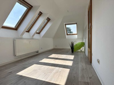 Helle DG-Wohnung