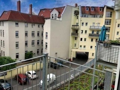 1,0-Zimmerwohnung mit Balkon!