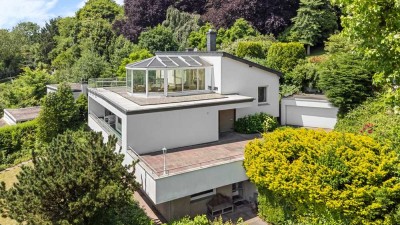 Außergewöhnliches Einfamilienhaus mit großem Grundstück in ruhiger und gehobener Wohnlage - Witten