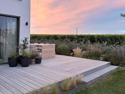 Besonderes Einfamilienhaus mit wunderschönem Blick auf die Weinreben!