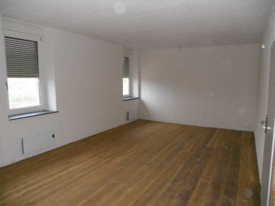 Helle gepflegte 3 Zimmer Wohnung