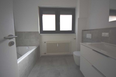 Erstbezug nach Sanierung! Schöne Wohnung mit Balkon und Gartennutzung