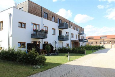 Moderne Terrassenwohnung mit Garten in Hoppegarten!