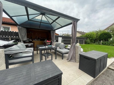 Flexibles Wohnkonzept: Einfamilienhaus mit drei separaten Einheiten