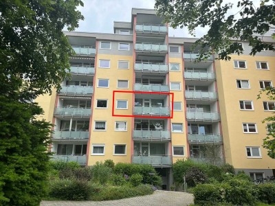 Lichtdurchflutete Eigentumswohnung mit Aufzug in Pulheim - Mitte