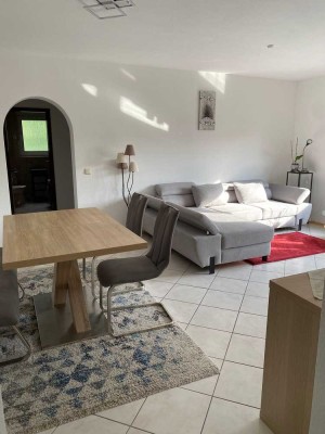 Attraktive und gepflegte 3-Raum-Wohnung mit Einbauküche in Saarbrücken