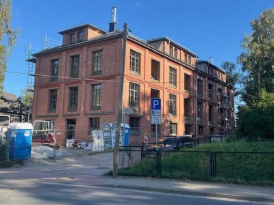 hochwertig sanierte 4 Raum Wohnung in Mittelbach in ehemaliger "Bruno Banani Fabrik" im Erstbezug