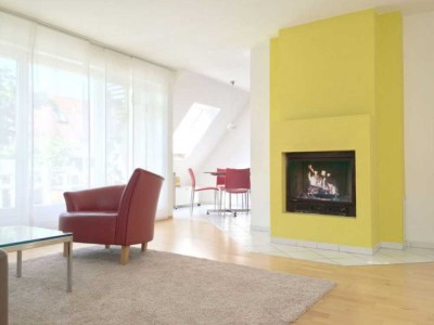 Gelegenheit: Exklusive, helle Dachstudio-Wohnung mit Kamin und Dachterrasse in Nürnberg-Wetzendorf