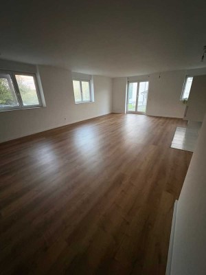 Charmantes 1-Zimmer Loft in Rheinfelden (Baden) mit Terrasse