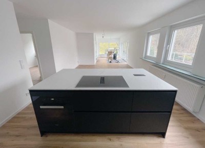 Bürbach - großzügige Etagenwohnung mit Terrasse, Stadt- und Waldnähe