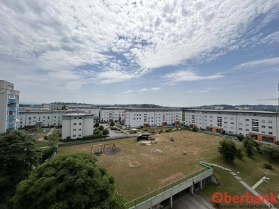Kernsanierte 4 Zimmerwohnung inkl. Loggia und Tiefgaragenstellplatz