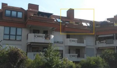 2- Zimmer-Wohnung im Dachgeschoss mit Sonnenbalkon u. Kamin
