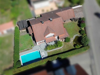 Ein Zuhause voller Möglichkeiten - mit Freiraum, Garten und Wasseridylle