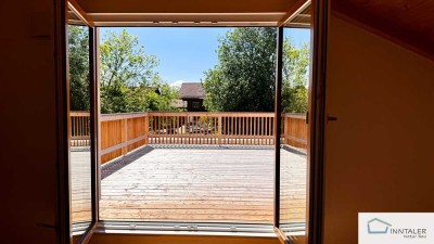 Erstbezug -  Neubau - Charmante Dachgeschosswohnung mit Dachterrasse