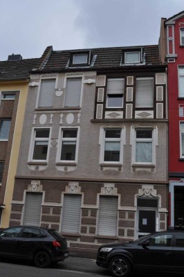 14,9-fach auf IST: 4-Familien-Haus - solide vermietet
