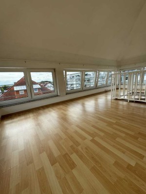 Freundliche 2-Zimmer-Wohnung mit Balkon in Groß-Gerau