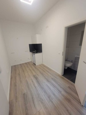 Charmante 1-Zimmer-Wohnung in Karlsruhe, kernsaniert & zentral