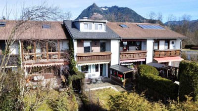 Hochwertig kernsaniertes Reihenmittelhaus mit eigenem Garten und wunderschönem Blick