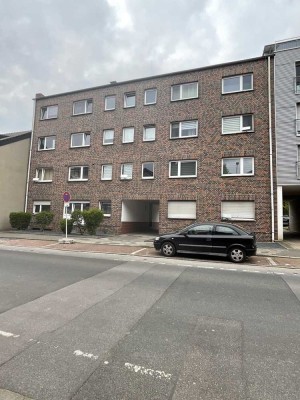 Schöne geräumige 2 Zi-Whg  im Erdgeschoss