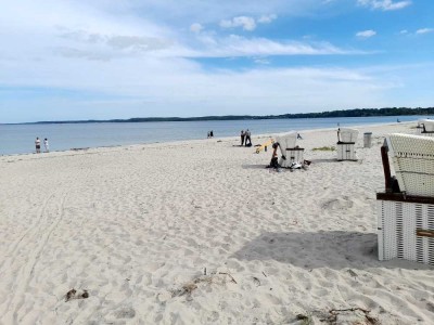 HALBINSEL HOLNIS - ATTRAKTIVE FERIENWOHNUNG IN WASSERNÄHE - BESICHTIGUNG VOM 24.09. - 28.09.24