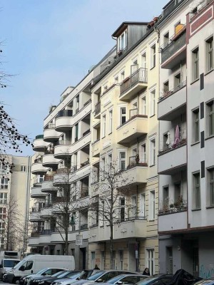 Mitten im Kiez - ruhig, hell und mittendrin - 3 Zimmer plus Wohnküche