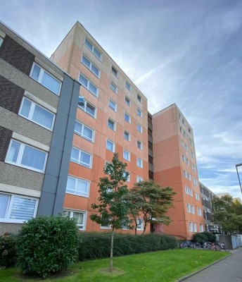 PROVISIONSFREI: 3 Zimmer Wohnung mit Balkon und tollem Ausblick