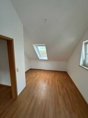 2.5 bis 3-Zimmer-Wohnung  (88,89qm) Lörrach-Tüllingen - mit herrlicher Aussicht Keine Maklercourtage