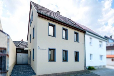 Wunderschönes Einfamilienhaus mit Anliegerwohnung  -  Provisionsfrei!