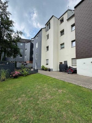 Schöne 2 Zimmer-Dachgeschosswohnung zu vermieten!