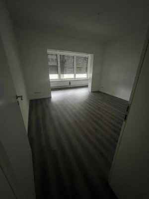 Moderne 3,5-Zimmer-Erdgeschosswohnung in Marl – ab sofort bezugsfertig!