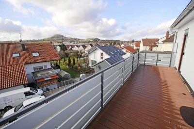 Gemütliche Wohnung in zentraler Lage | mit Einbauküche & Stellplatz und großem Balkon