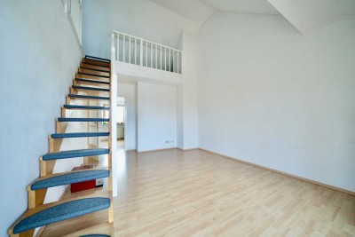 Helle 2-Zimmer Maisonette Wohnung