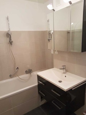 Moderne dreieinhalb Zimmerwohnung