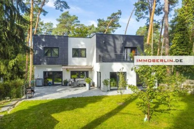 IMMOBERLIN.DE - Exzellentes Einfamilienhaus mit Villenflair, Sonnenterrassen, Balkon & Garage