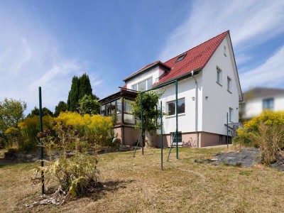 Freistehendes Einfamilienhaus auf tollem Grundstück am Berger Hang
