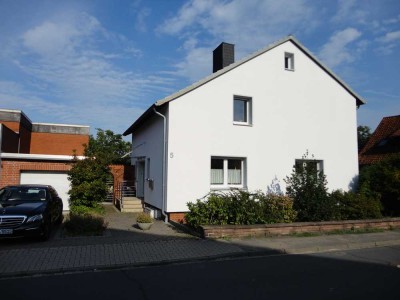 Günstiges, vollst. renoviertes 5-Raum-Einfamilienhaus mit geh. Innenausstattung und EBK in Wedemark