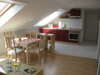 Dachgeschoßwohnung in 57074 Siegen, Tannenbergstr. 25