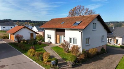 Familienglück  
Einfamilienhaus mit großem Garten