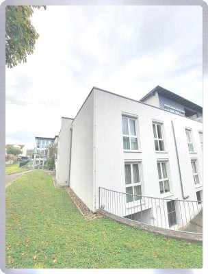 Seniorengerechte 2-Zi-Wo. m. Lift u. Betreuungsangeboten in Grünlage v. Metzg. Ab 65 Jahren!