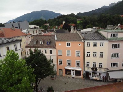 *****moderne Atelier-Maisonettewohnung mit riesigem Wohnbereich mitten im Zentrum****