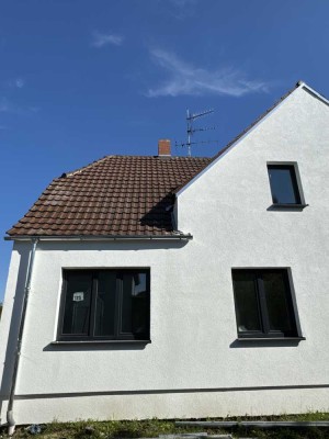 Komplett saniertes Haus in Lehndorf – Erstbezug!
