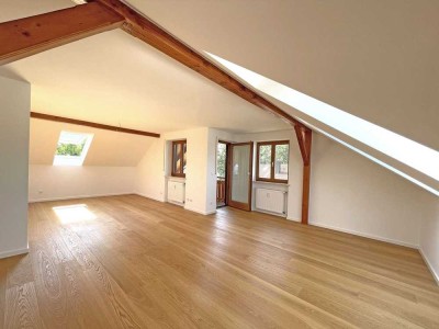 Top Angebot: Hochwertig sanierte DG-Wohnung in 3-Parteienhaus, 5min zum Wörthsee