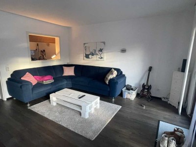 Charmantes Reihenmittelhaus mit schönem Sonnengrundstück