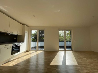 Moderne, gepflegte 1,5-Raum-Penthouse-Wohnung mit geh. Innenausstattung mit Balkon und EBK