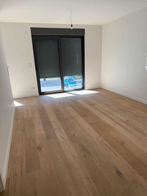 Geschmackvolle 3-Zimmer-Wohnung mit gehobener Innenausstattung in Blankenfelde-Mahlow